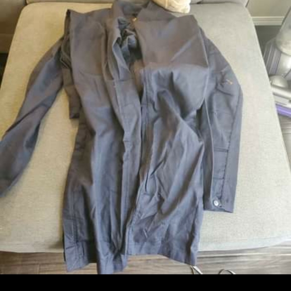 NWT Womens Carhartt FR work bibs - Picture 3 of 6